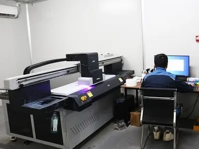Sala de impresión UV